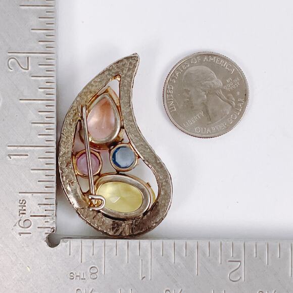 VTG 40s 50s Mid Century Lucite Paisley Brooch Gold Tone Multicolor Pin Sparkly - Picture 10 of 10